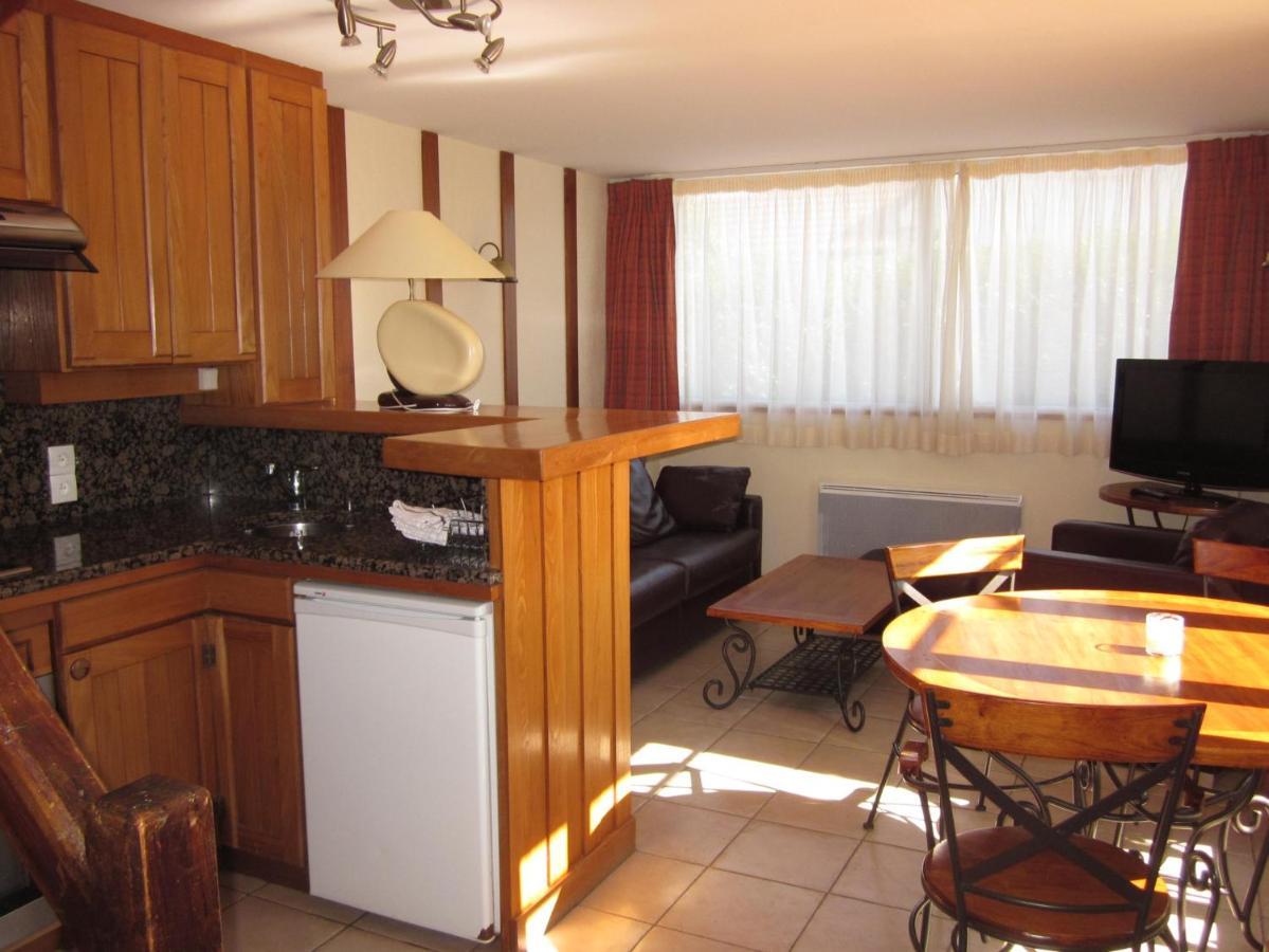 Maisonnette Le Cottage A 50M De La Plage D'Asnelles , 3Km D'Arromanches, 10Km De Bayeux ภายนอก รูปภาพ
